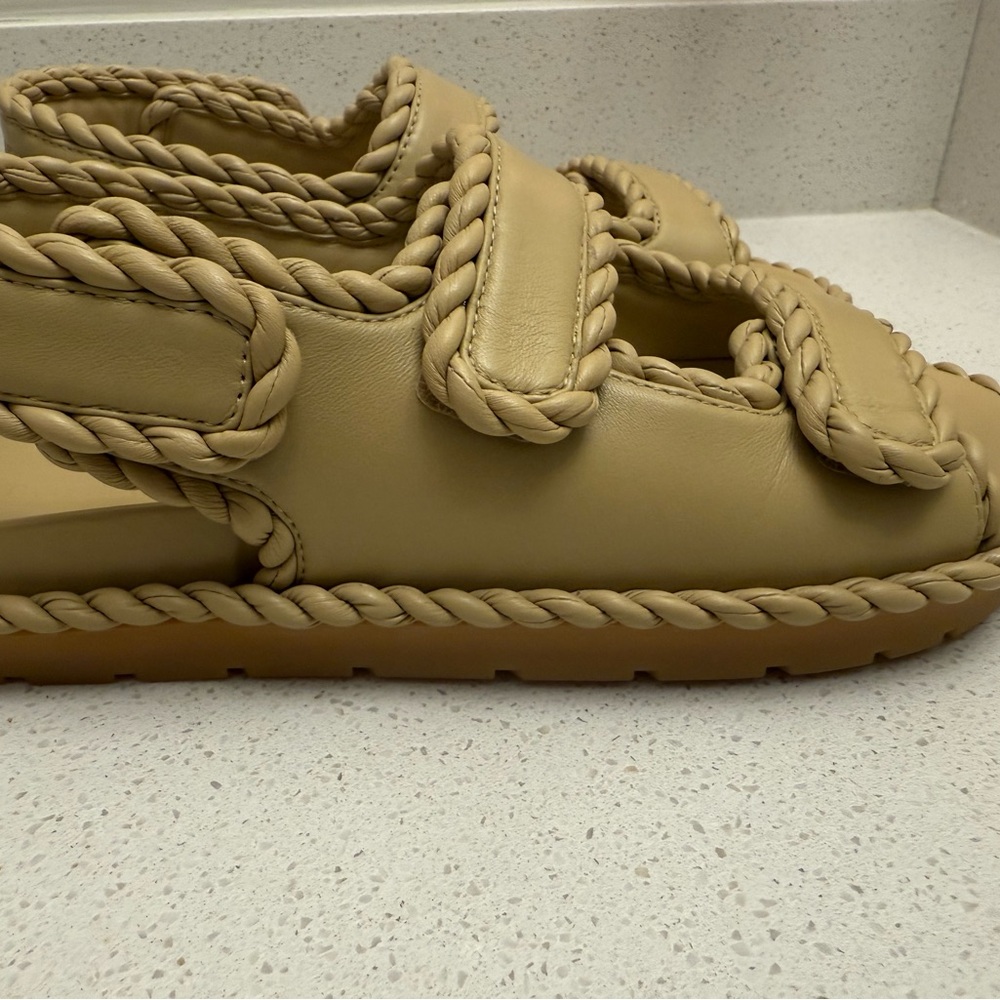Bottega Veneta Jack Slingback Tan Sandals - NWT - NEVER WORN SIZE 41 - Picture 3 of 12